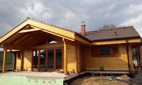 nedasovce-drevenica-002_original
